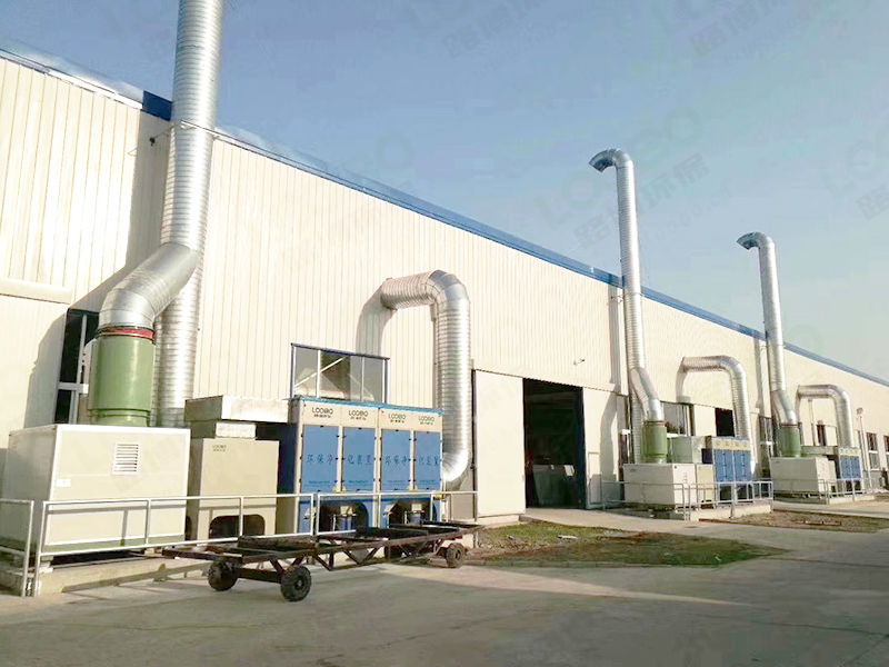 除塵設(shè)備生產(chǎn)廠家告訴你工業(yè)車間除塵設(shè)備如何選？